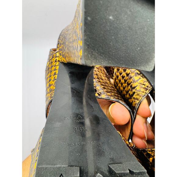 ALAÏA Gold Snakeskin Embossed Leather Platform Sandals Size 36.5 - Picture 5 of 13